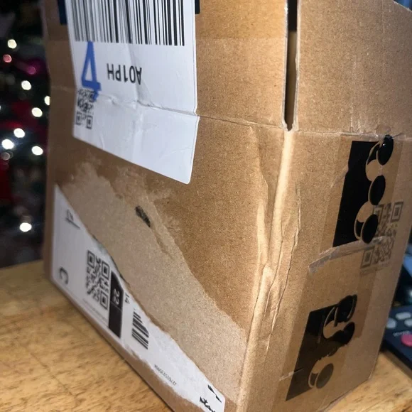 POP MART Barbie 
1992 "Totally Hair" Barbie doll - Picture 12 of 12